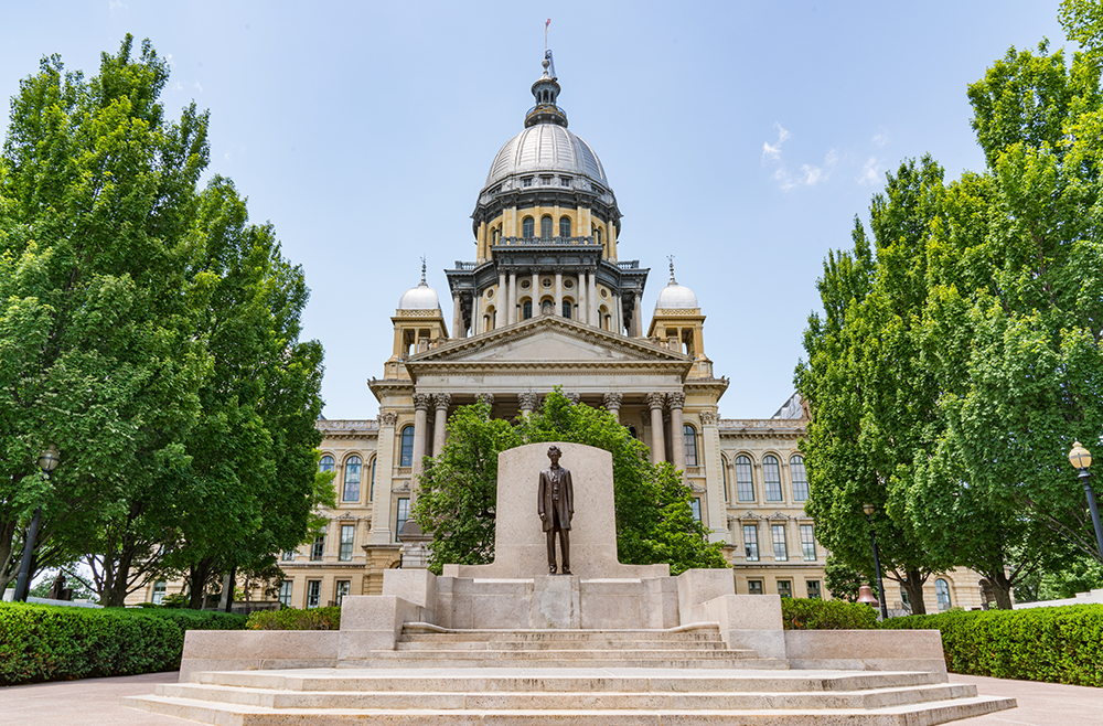 David Schultz Discusses Hinshaw’s “Crucial Role” in Shaping New Illinois Coerced Debt Protection Law