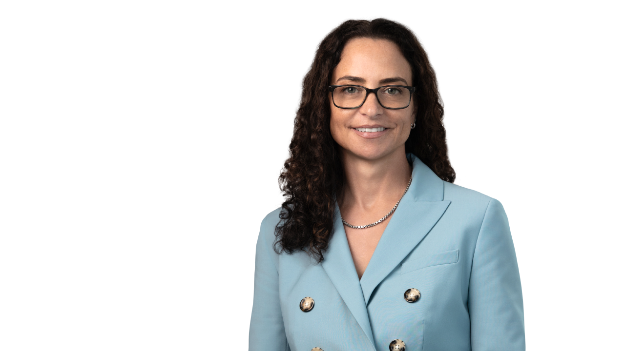 Jenelle E. La Chuisa