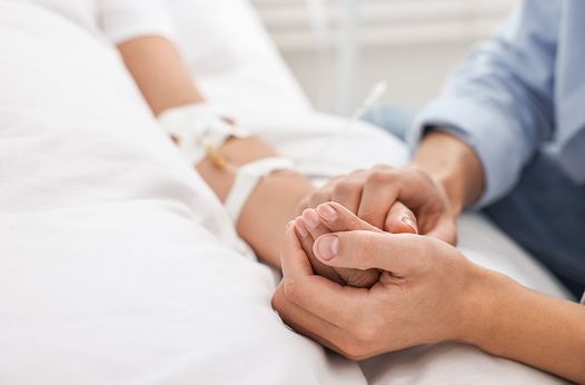 Illinois Medical Aid-in-Dying Law Takes Effect Amid Legal Challenges